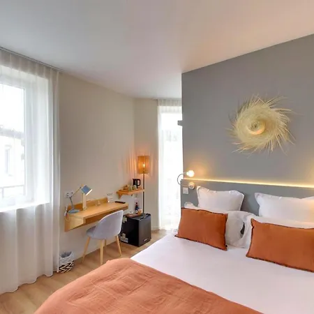Le C - Boutique 4* 纳博讷