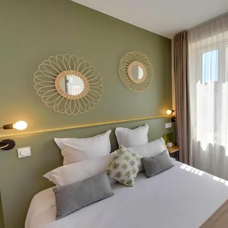Le C - Boutique 4* 纳博讷