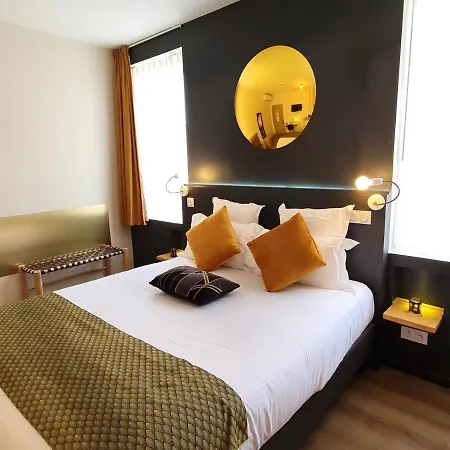 Le C - Boutique 4* 纳博讷