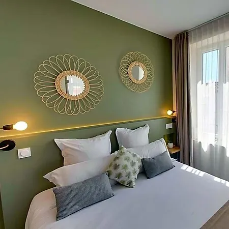 Le C - Boutique 4*
